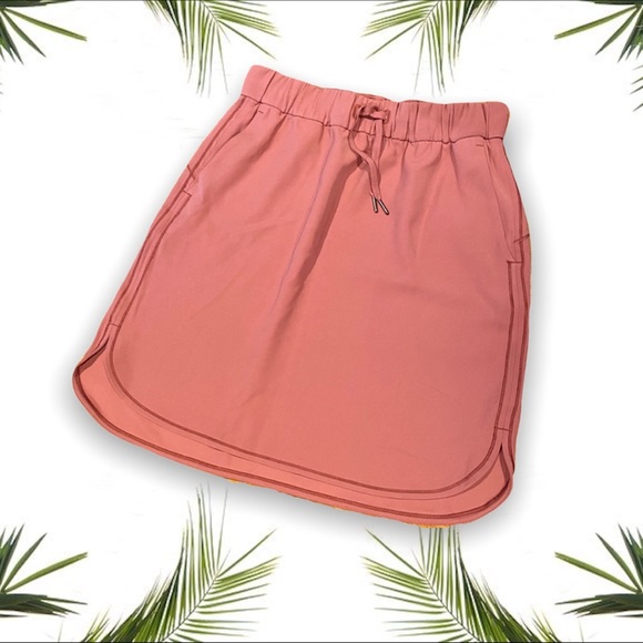 Lululemon On The Fly Skirt Misty Merlot - Picture 1 of 6